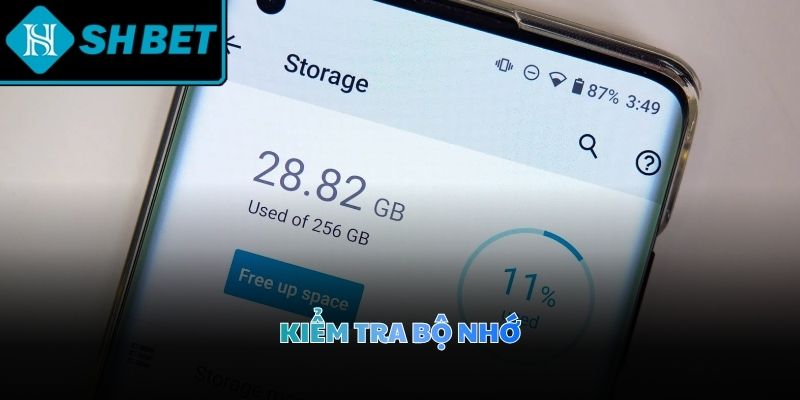Người chơi cần dọn dẹp bộ nhớ thiết bị trước khi tiến hành cài đặt ứng dụng